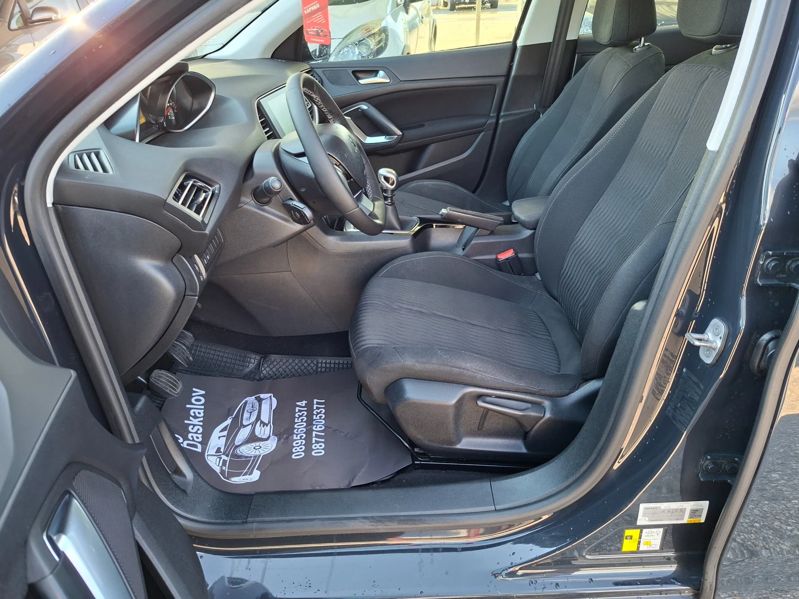 Peugeot 308 1, 6 hdi, снимка 10 - Автомобили и джипове - 54974028