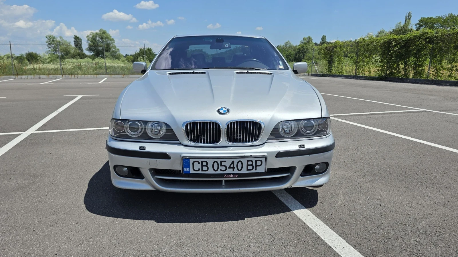 BMW 540 4.4i V8, снимка 2 - Автомобили и джипове - 55010996