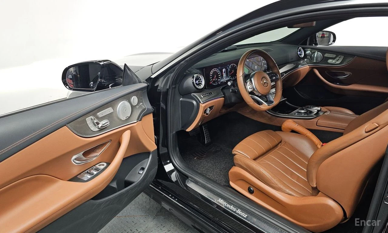 Mercedes-Benz E 450 * ФИКСИРАНА ЦЕНА ДО БЪЛГАРИЯ * АВТОКРЕДИТ, снимка 12 - Автомобили и джипове - 55421758
