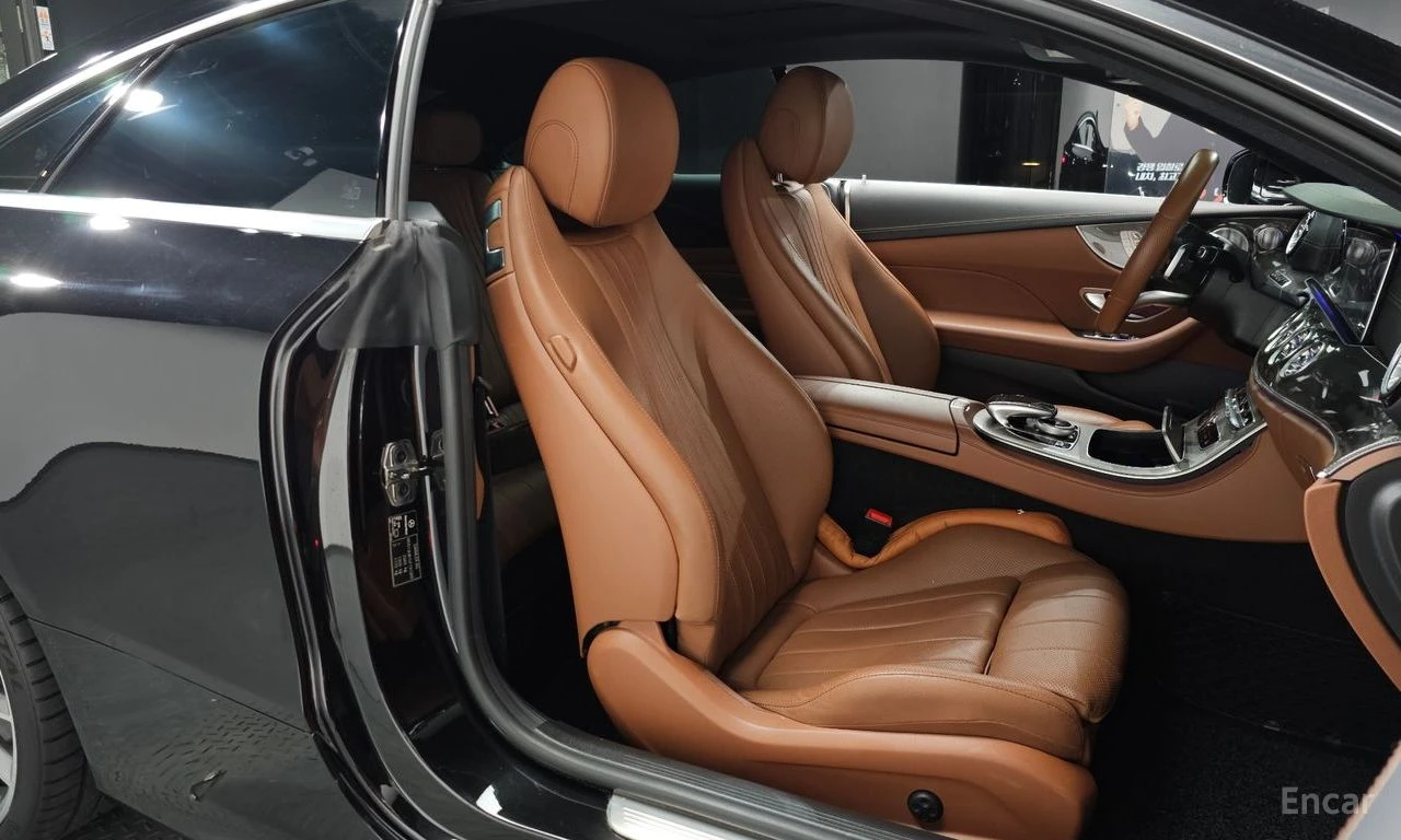 Mercedes-Benz E 450 * ФИКСИРАНА ЦЕНА ДО БЪЛГАРИЯ * АВТОКРЕДИТ, снимка 11 - Автомобили и джипове - 55421758