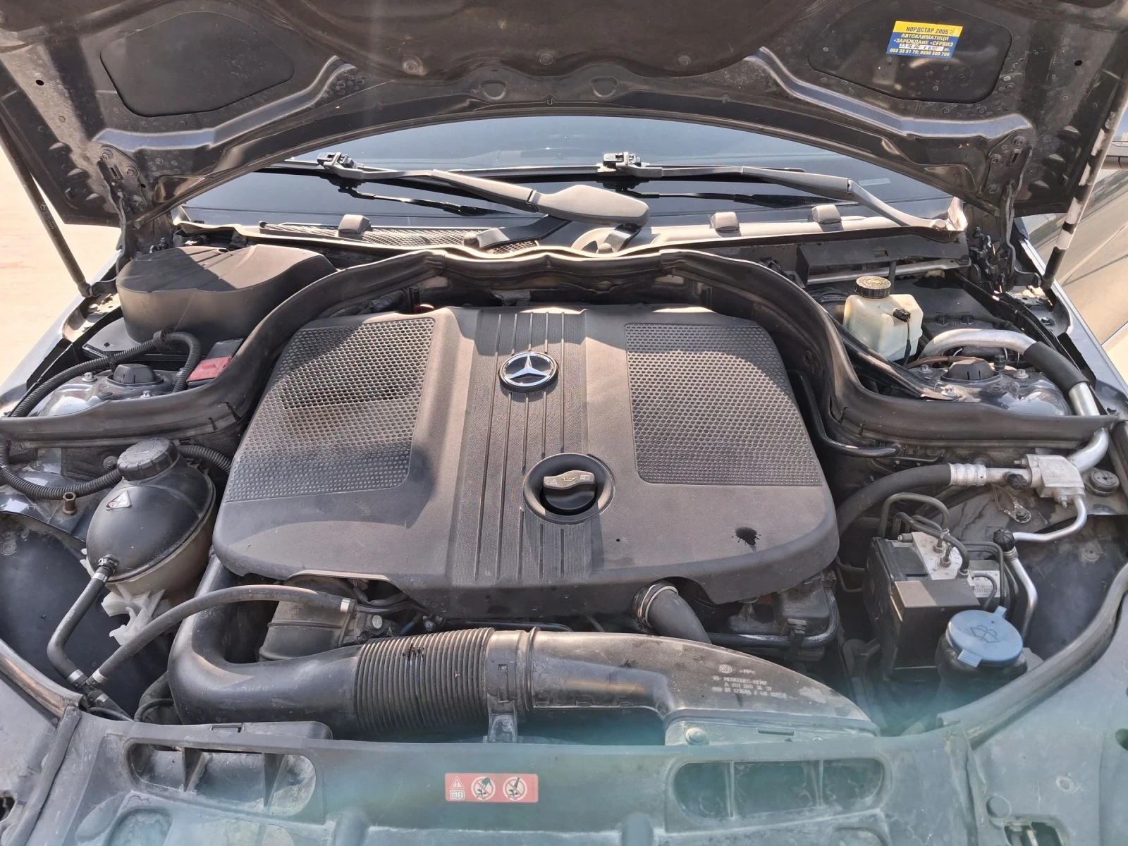Mercedes-Benz C 200, снимка 14 - Автомобили и джипове - 55479763