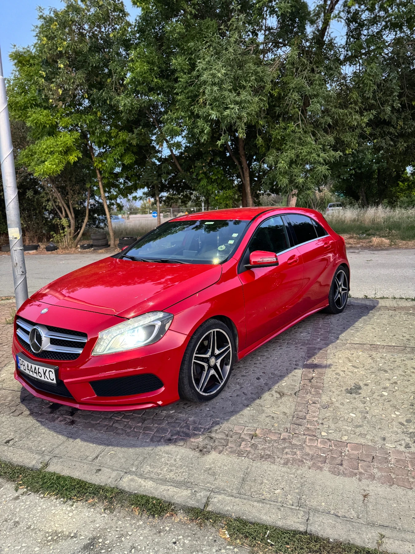 Mercedes-Benz A 200 AMG line, снимка 2 - Автомобили и джипове - 55684446