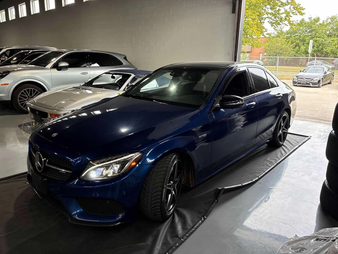Mercedes-Benz C 43 AMG * CARFAX * ОПЦИЯ ЗА ФИНАНСИРАНЕ