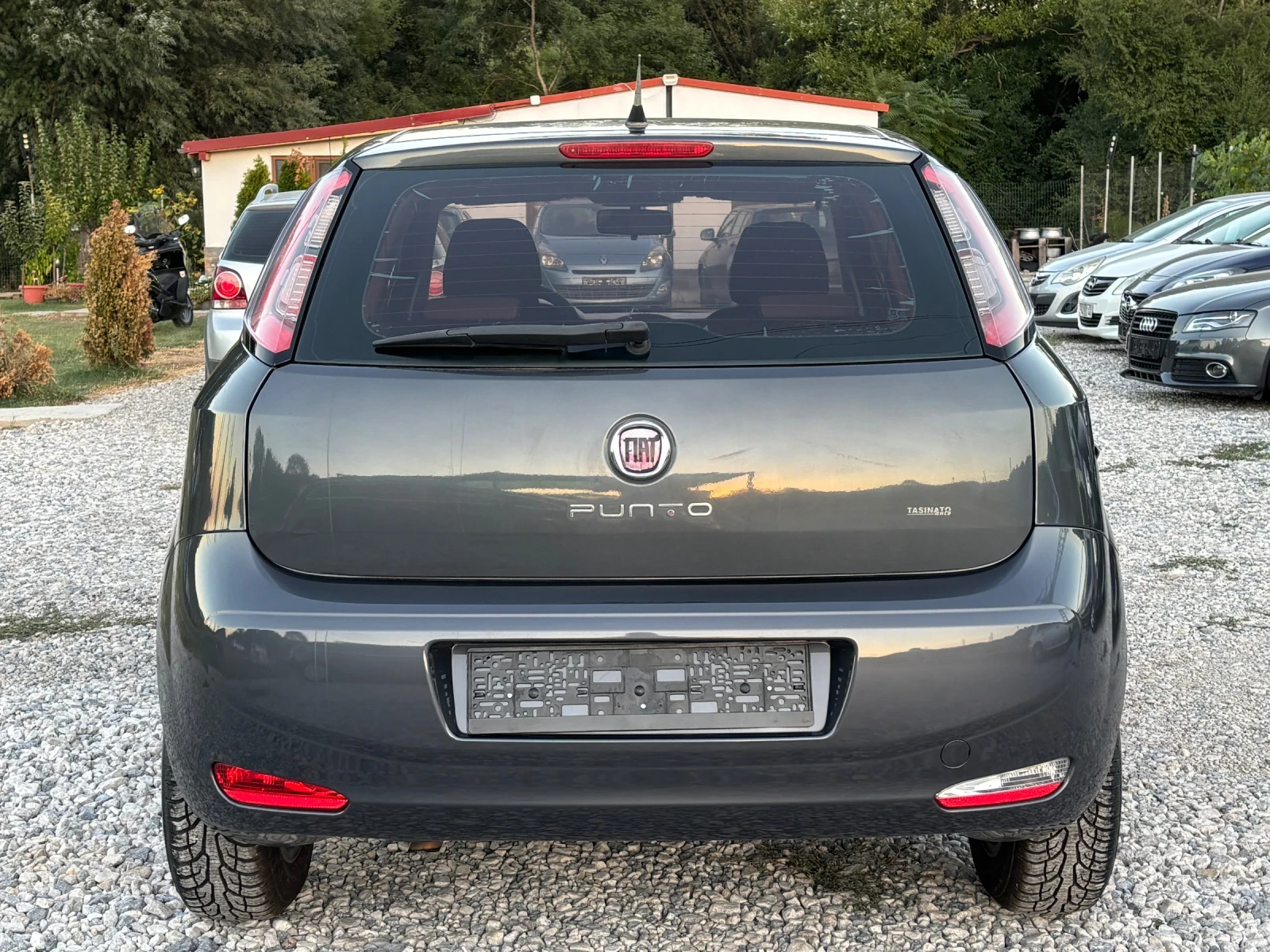 Fiat Punto 1.4Бензин/Италия/2012г/Автомат/, снимка 7 - Автомобили и джипове - 55993813