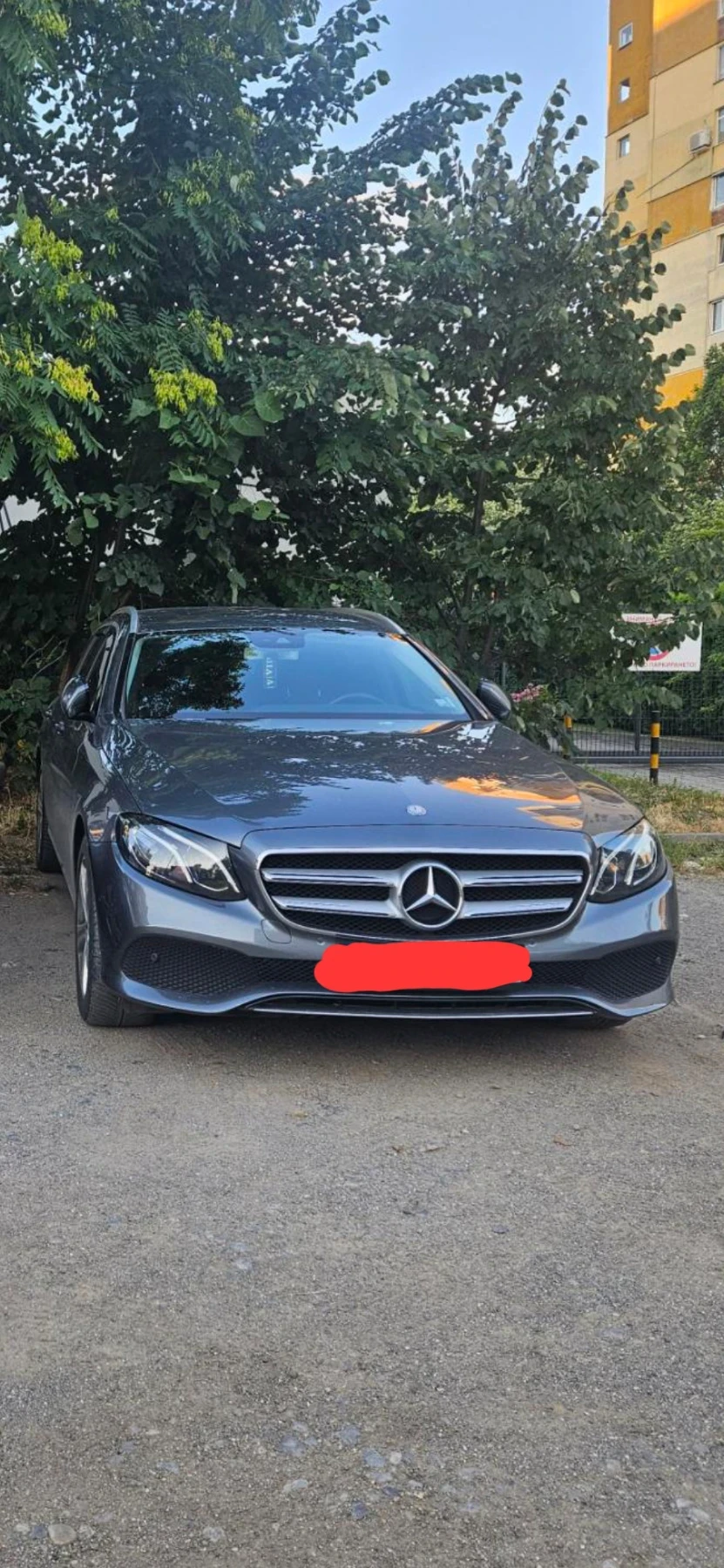 Mercedes-Benz E 220, снимка 10 - Автомобили и джипове - 56198241
