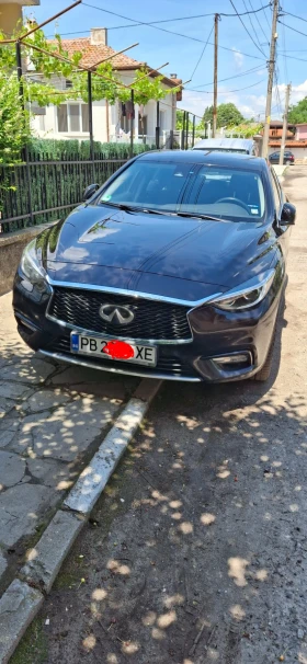 Infiniti Q30, снимка 1