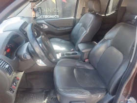 Nissan Navara 3.0 dCi Автоматик, снимка 6