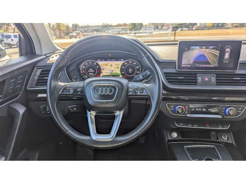 Audi Q5 Premium Plus, снимка 8 - Автомобили и джипове - 47957459