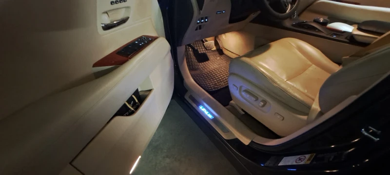 Lexus RX 450h 3.5 , снимка 11 - Автомобили и джипове - 52347484