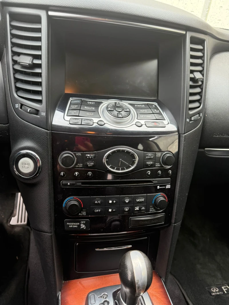 Infiniti Fx 50 S, снимка 11 - Автомобили и джипове - 52112313
