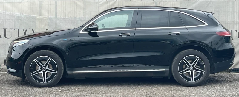Mercedes-Benz EQC 400* 4Matic* AMG* BURMESTER* 360* MEMORY* Keyless*, снимка 6 - Автомобили и джипове - 52027016