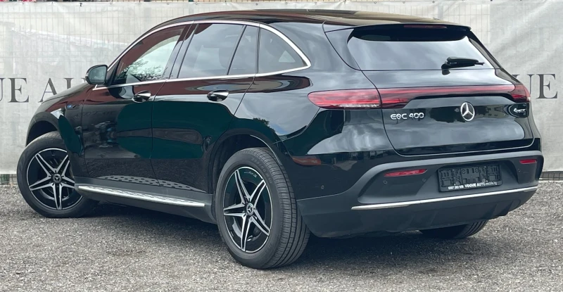Mercedes-Benz EQC 400* 4Matic* AMG* BURMESTER* 360* MEMORY* Keyless*, снимка 4 - Автомобили и джипове - 52027016