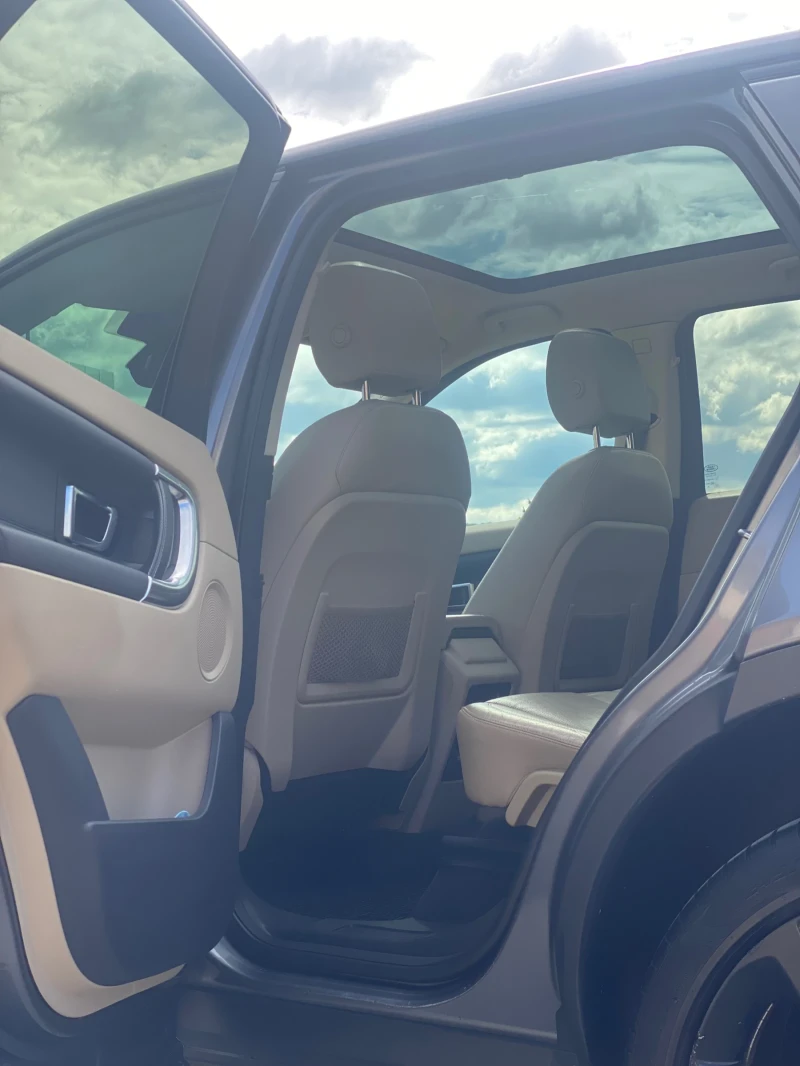 Land Rover Discovery Sport HSE, снимка 5 - Автомобили и джипове - 52771536