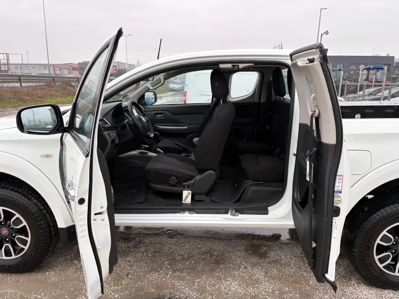 Mitsubishi L200 2.4tdi-Maxi-4x4-Euro 6, снимка 9 - Автомобили и джипове - 53480972