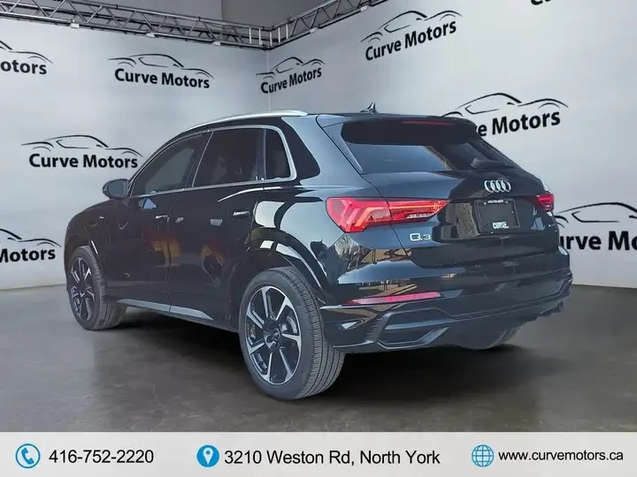 Audi Q3 Progressiv * S-Line * Black Optics * CARFAX, снимка 7 - Автомобили и джипове - 54812265