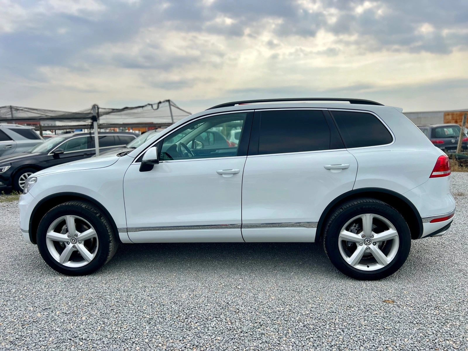 VW Touareg FACELIFT 3.0TDI TOP - изображение 6