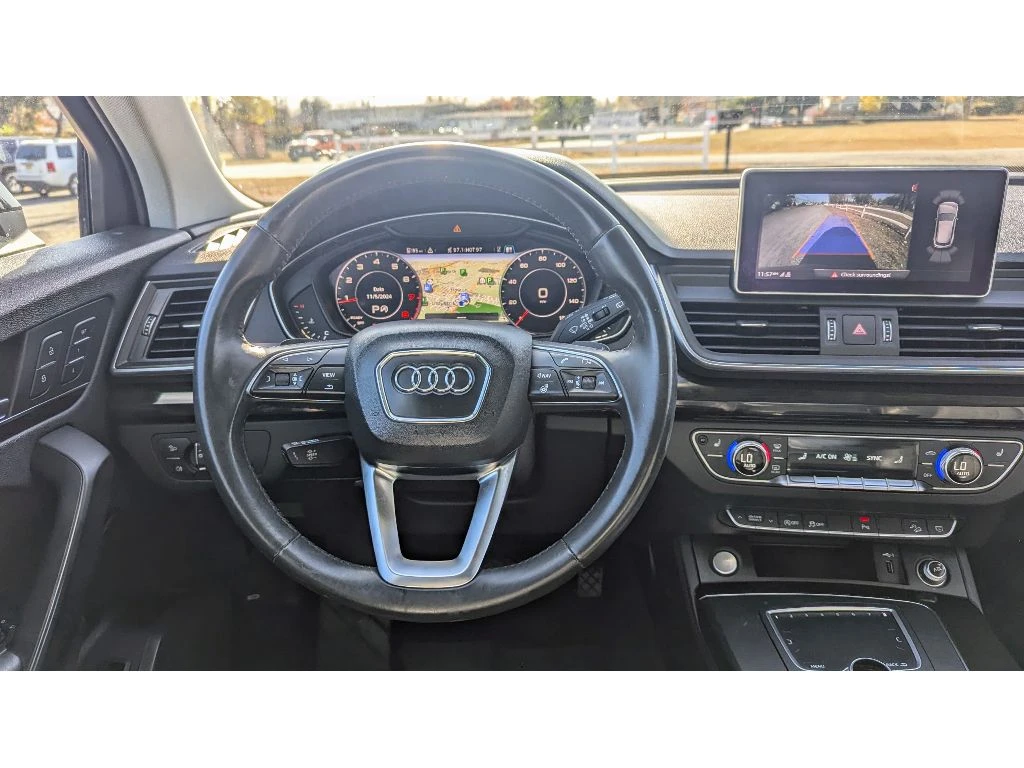 Audi Q5 Premium Plus - изображение 8