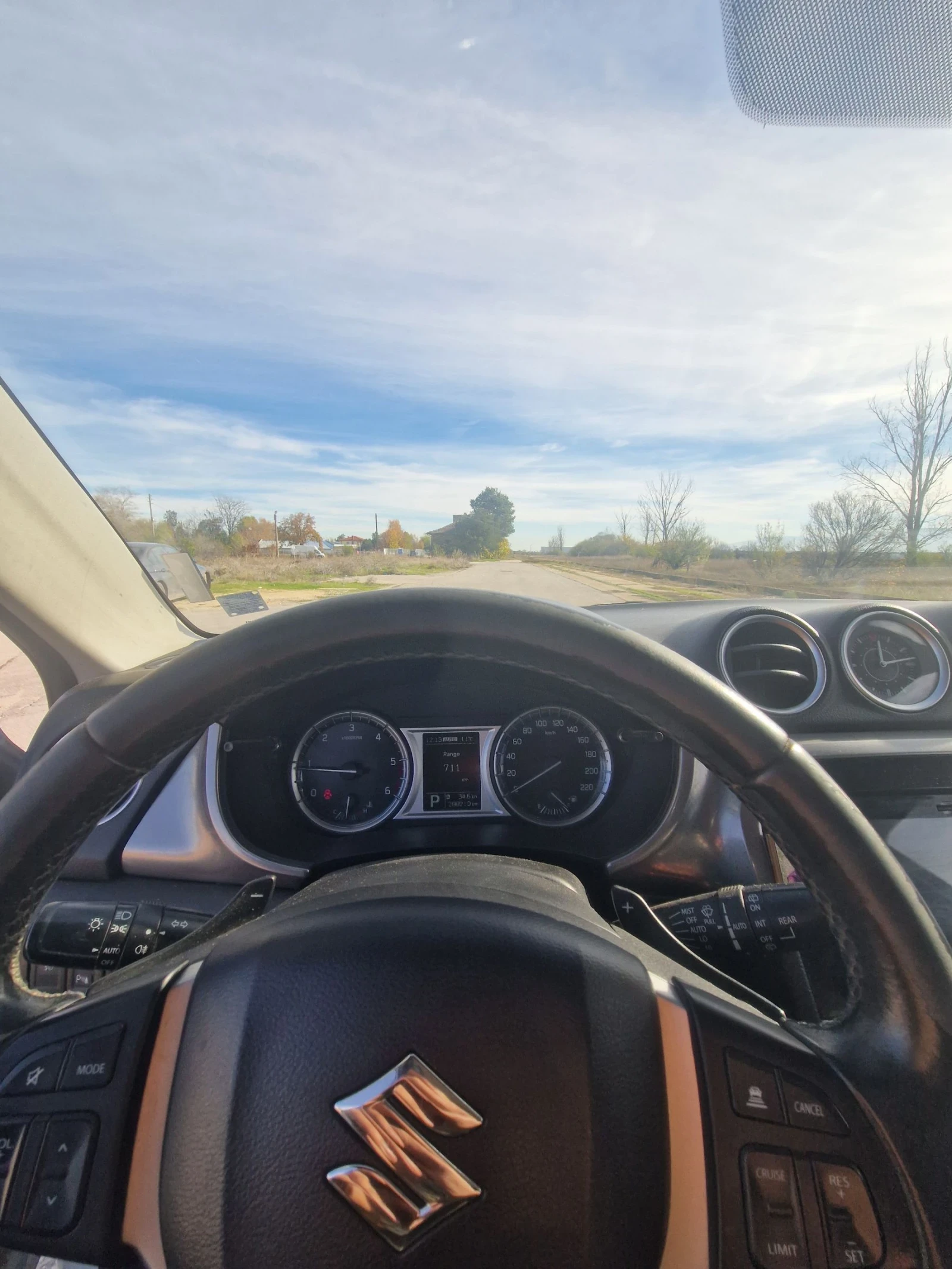 Suzuki Vitara ALLGRIP/4X4/XENON/LED/NAVI/FULL - изображение 8