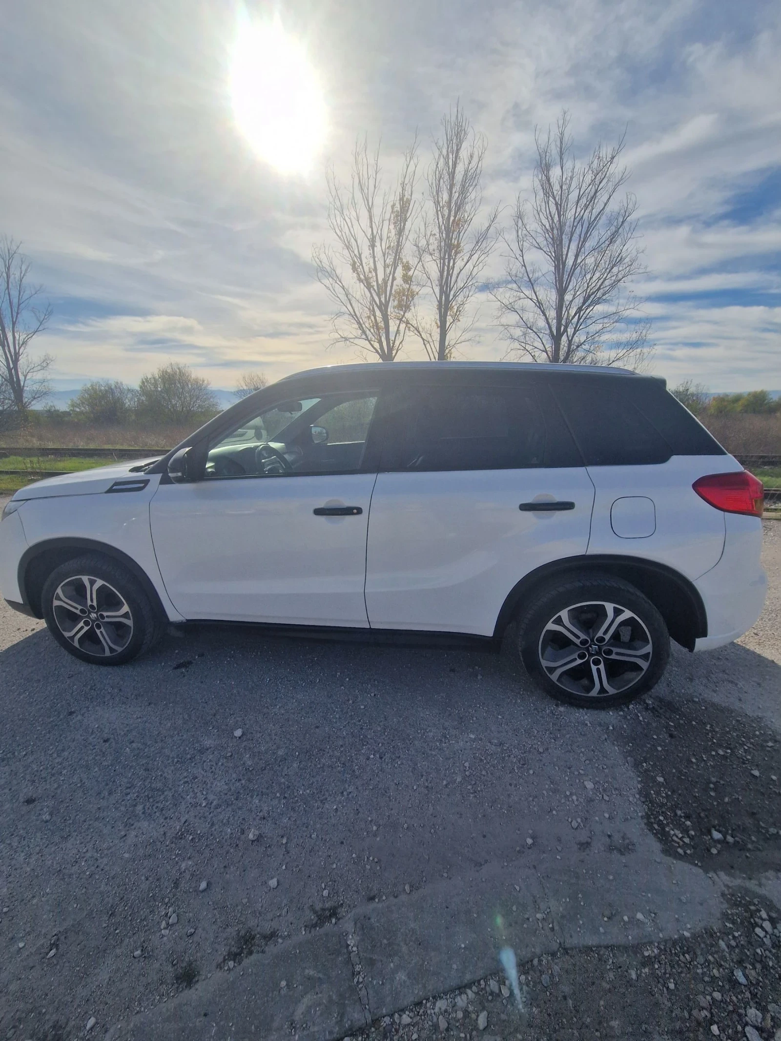 Suzuki Vitara ALLGRIP/4X4/XENON/LED/NAVI/FULL - изображение 3