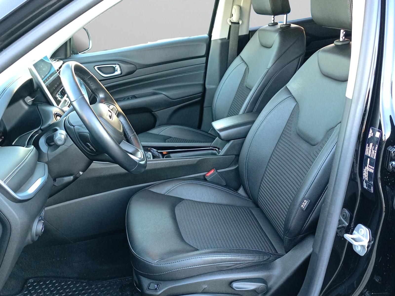 Jeep Compass Limited 1.5 e-Hybrid 48V Petrol 130hp 7-DCT E6 - изображение 10