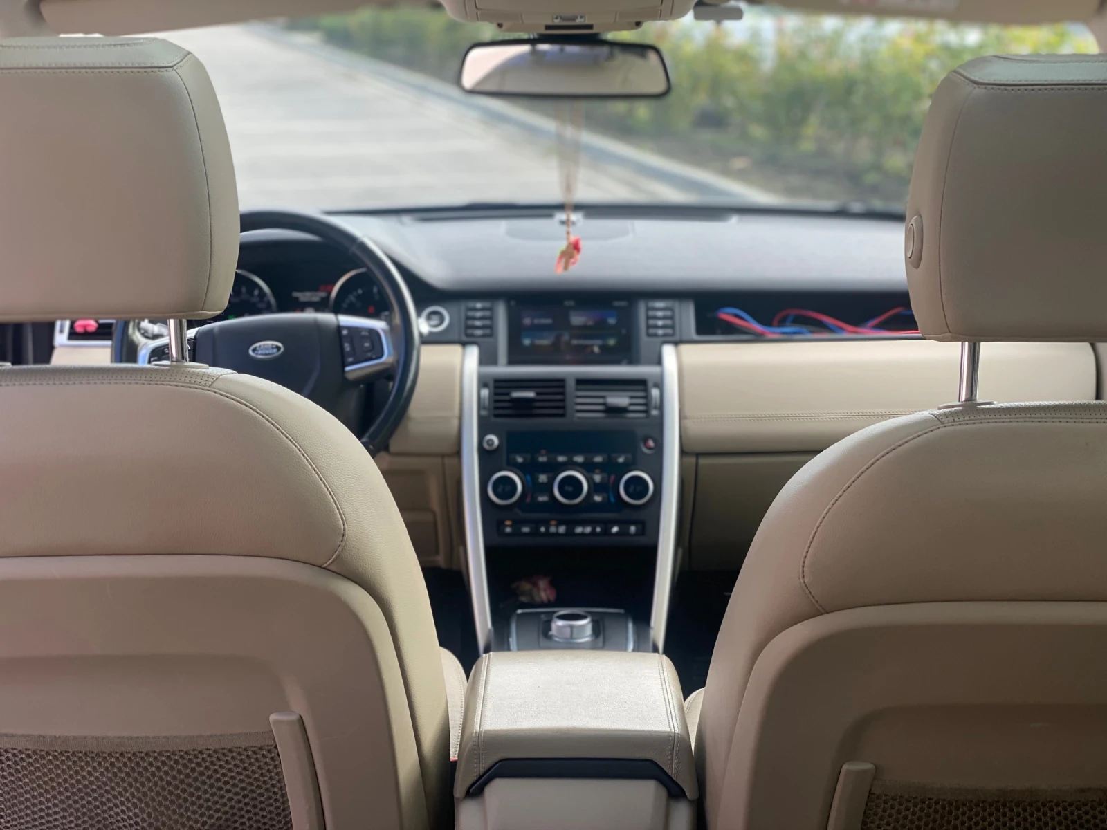 Land Rover Discovery Sport HSE - изображение 8