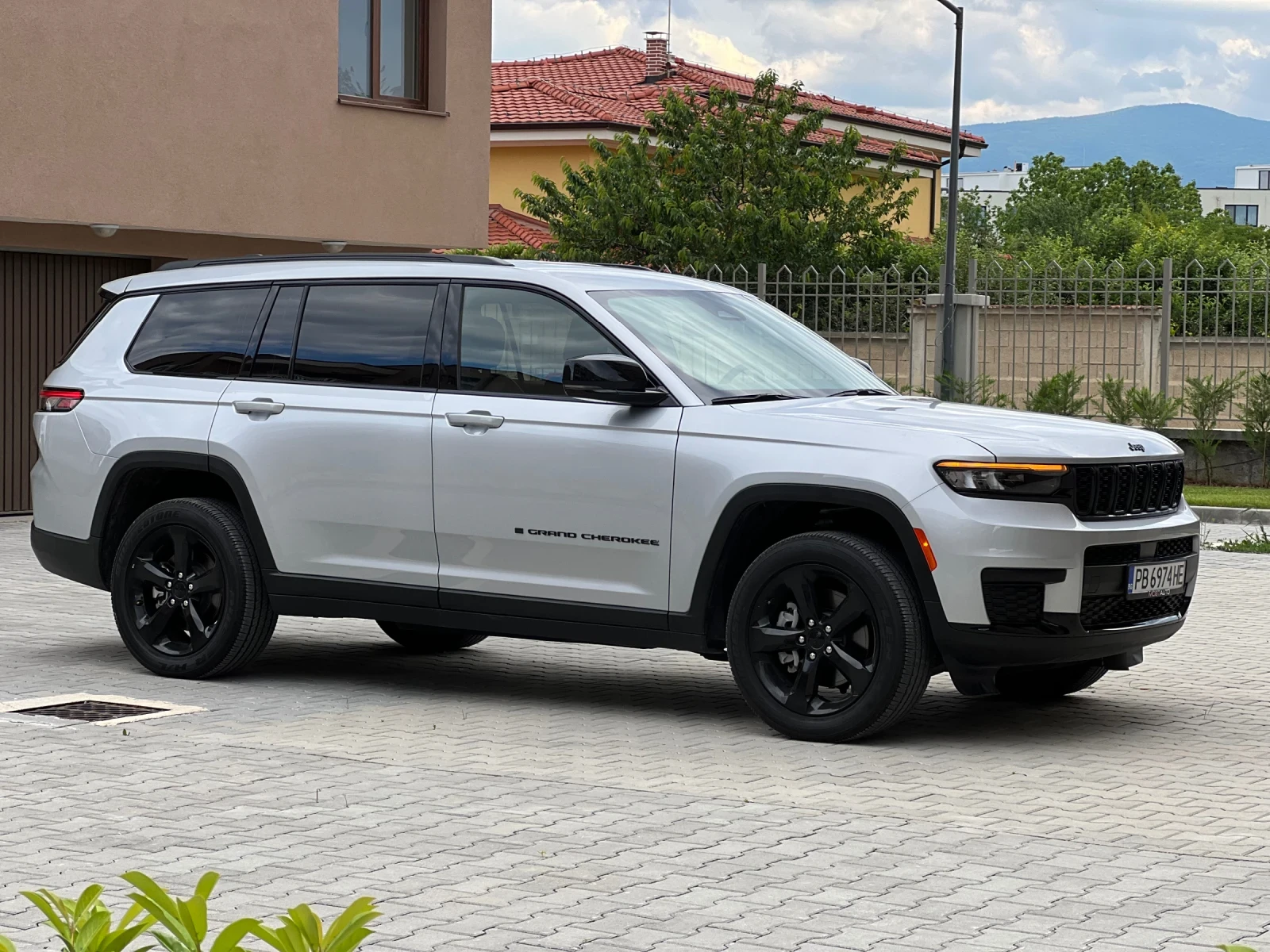 Jeep Grand cherokee 7 места - изображение 2