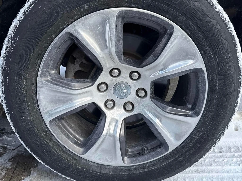 Dodge RAM 1500 Laramie  CARFAX | Mobile.bg � ����������� 7