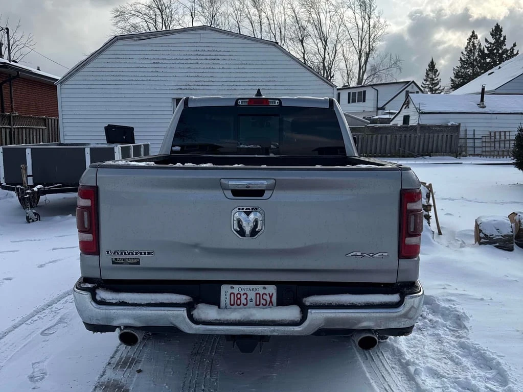 Dodge RAM 1500 Laramie  CARFAX | Mobile.bg � ����������� 4