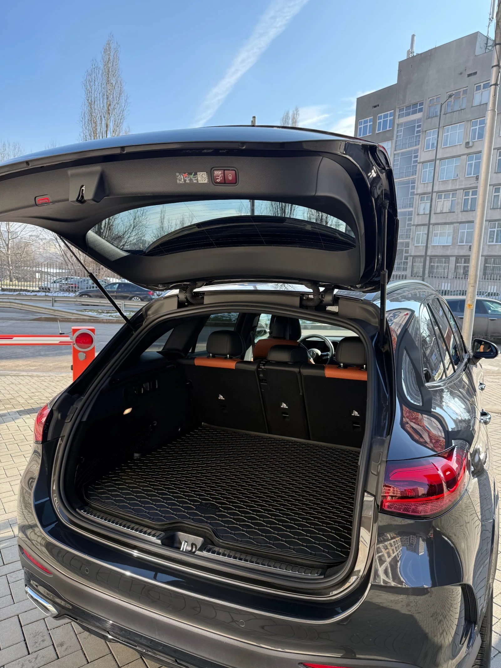 Mercedes-Benz GLC 350 e Plug-in hybrid   6000 km !!! | Mobile.bg � ����������� 15