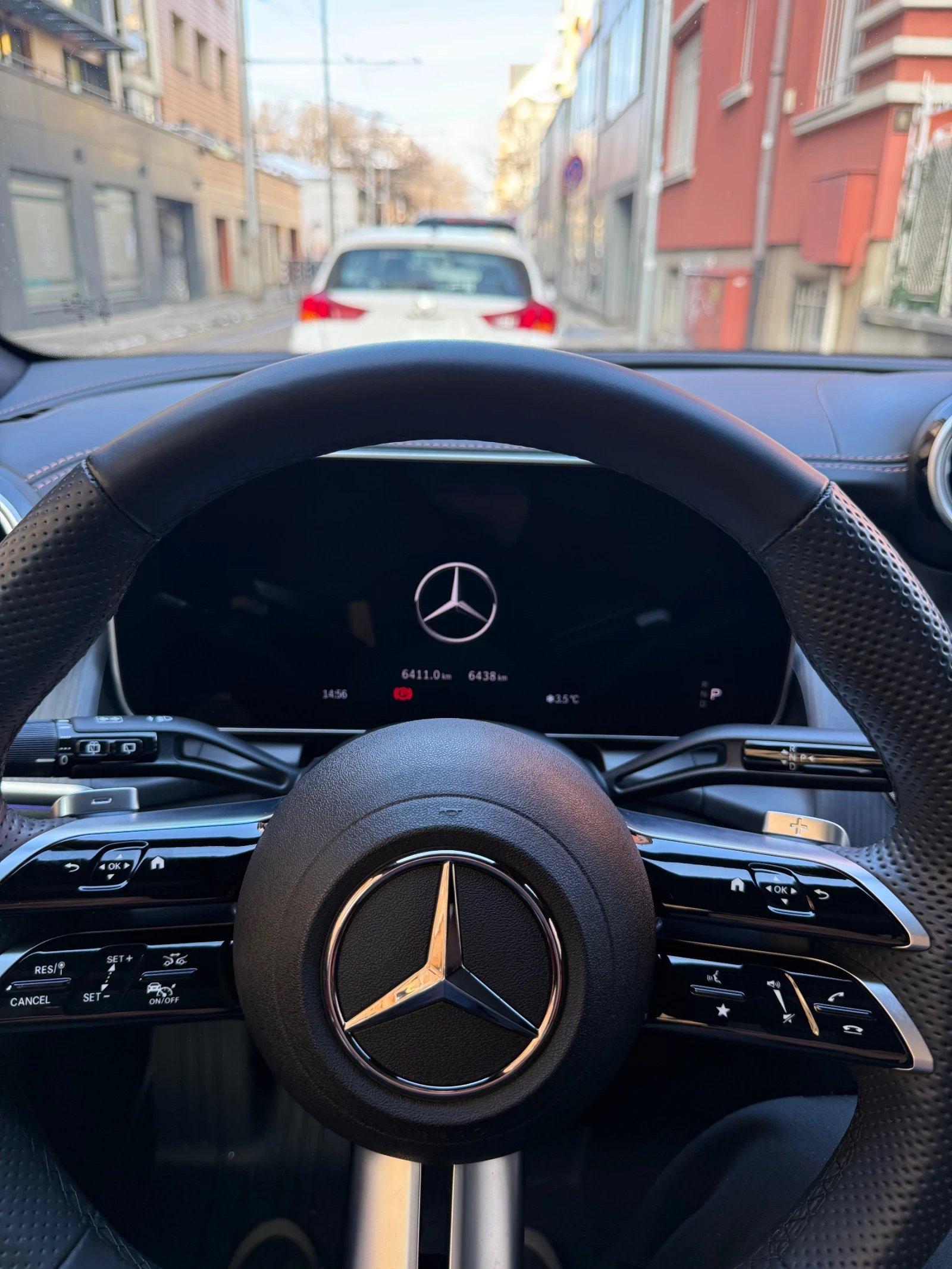 Mercedes-Benz GLC 350 e Plug-in hybrid   6000 km !!! | Mobile.bg � ����������� 11