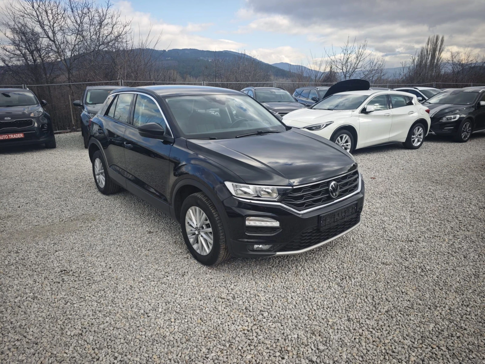 VW T-Roc 2.0TDI-150кс.NAVY - изображение 4