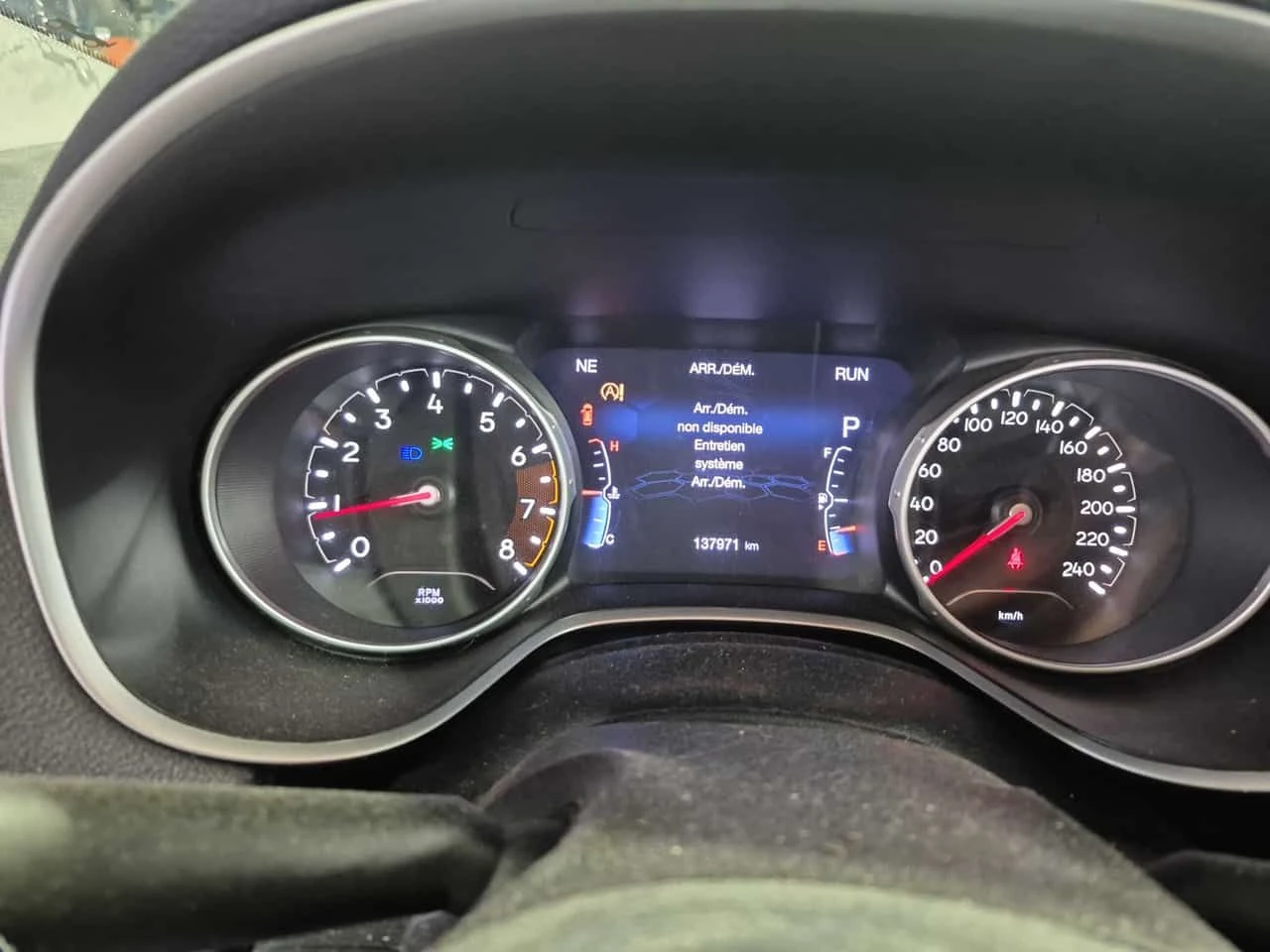 Jeep Compass Limited/ПАНОРАМА/ЛИЦЕНЗИРАН ПРОДАВАЧ, снимка 8 - Автомобили и джипове - 54038240