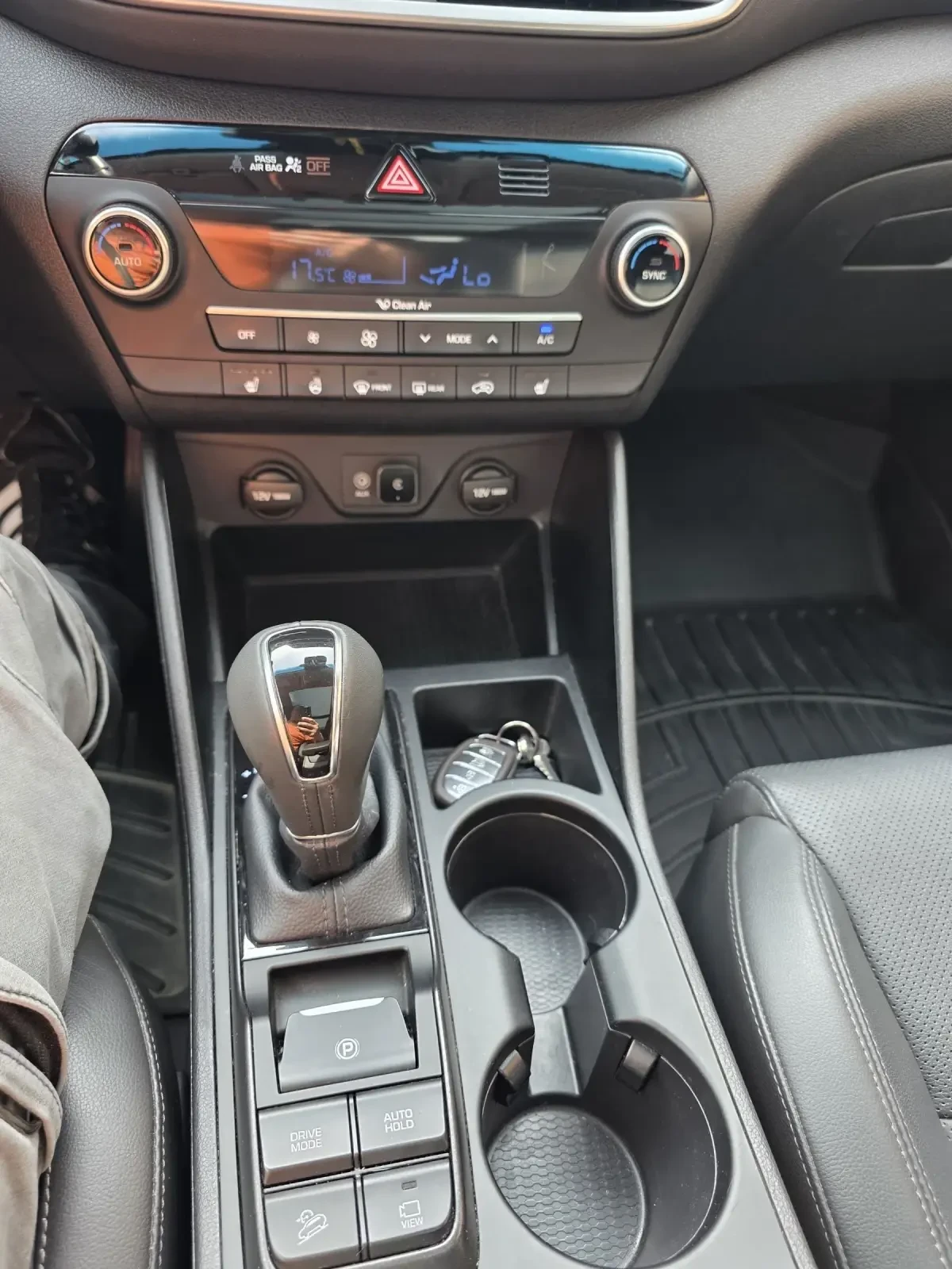Hyundai Tucson 2.4 L HTRAC, снимка 13 - Автомобили и джипове - 54661914