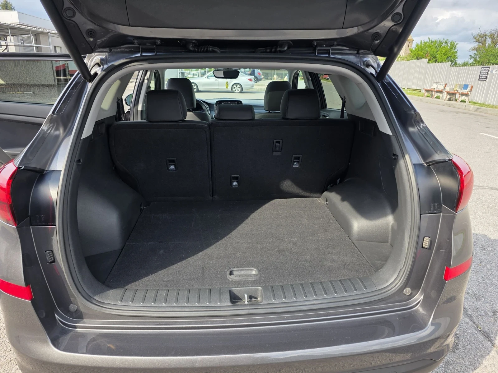 Hyundai Tucson 2.4 L HTRAC, снимка 16 - Автомобили и джипове - 54661914