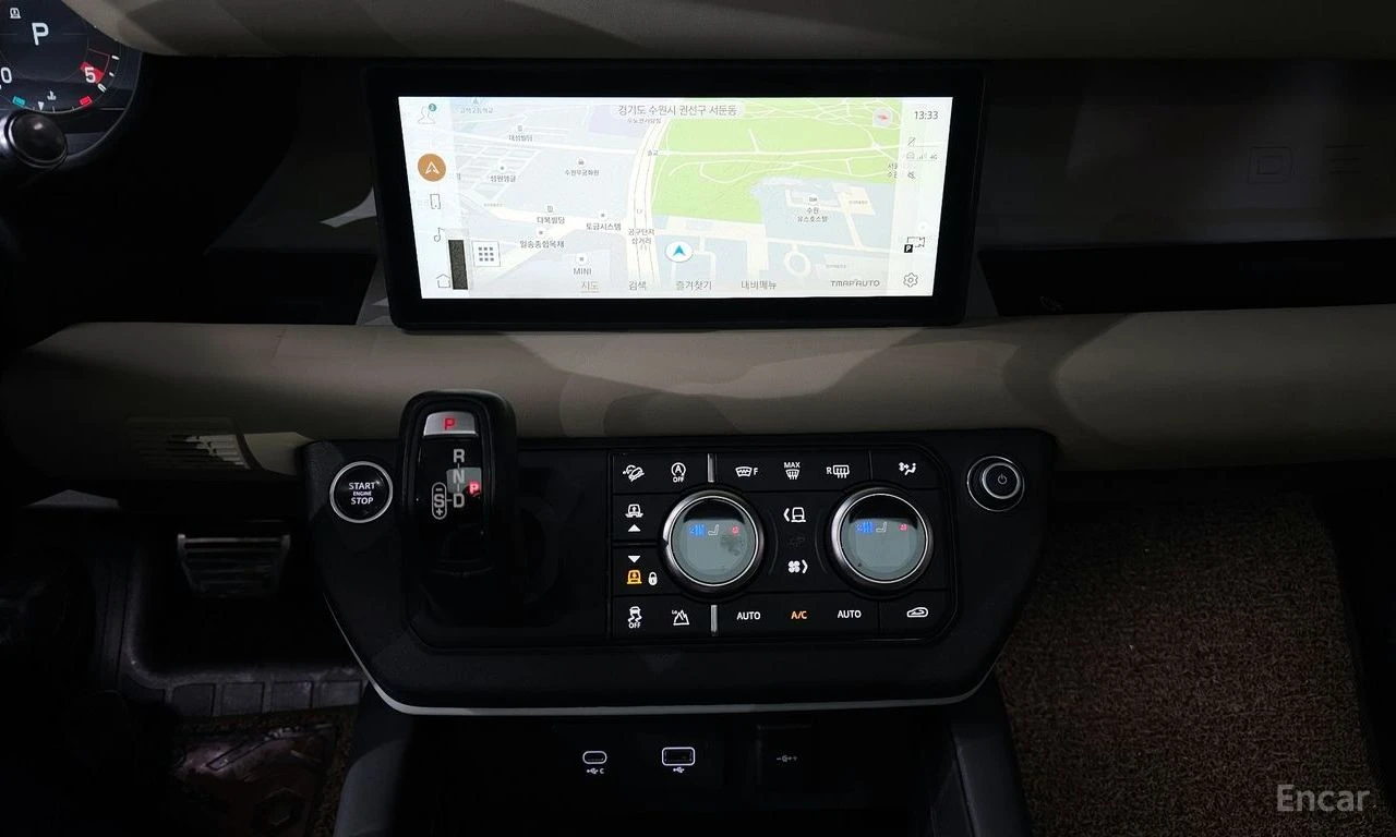 Land Rover Defender 110* D300* HSE, снимка 8 - Автомобили и джипове - 54823735