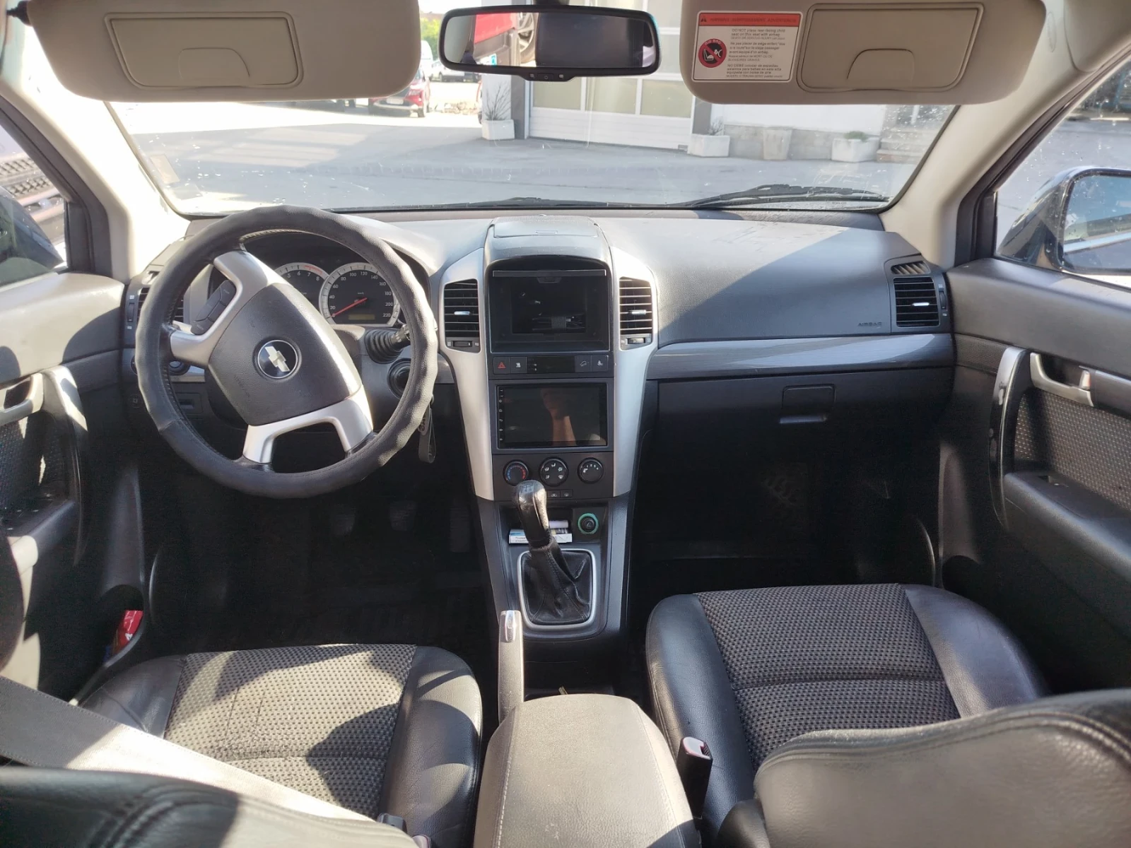 Chevrolet Captiva 2.4i газ, снимка 6 - Автомобили и джипове - 54889277