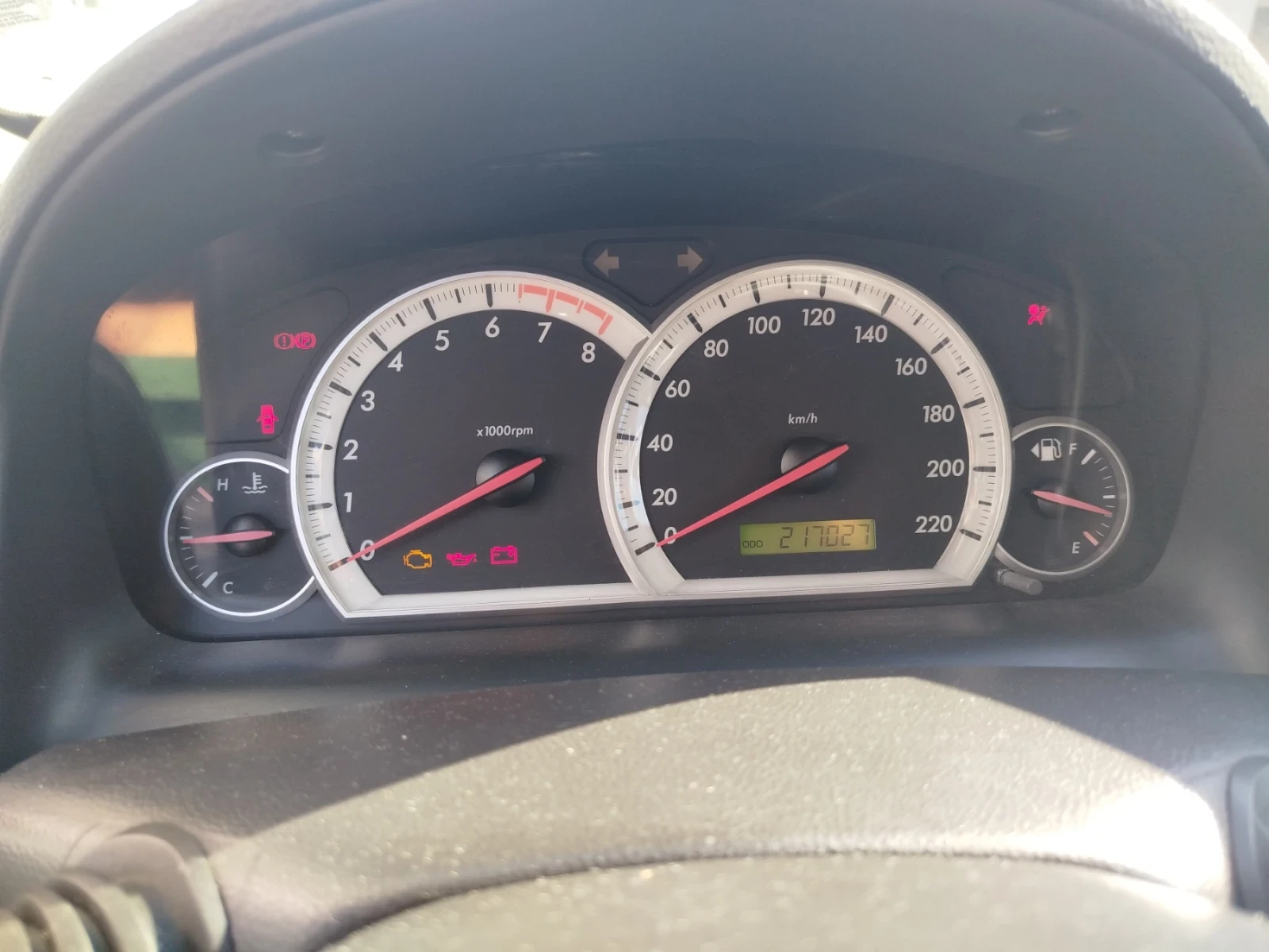 Chevrolet Captiva 2.4i газ, снимка 12 - Автомобили и джипове - 54889277