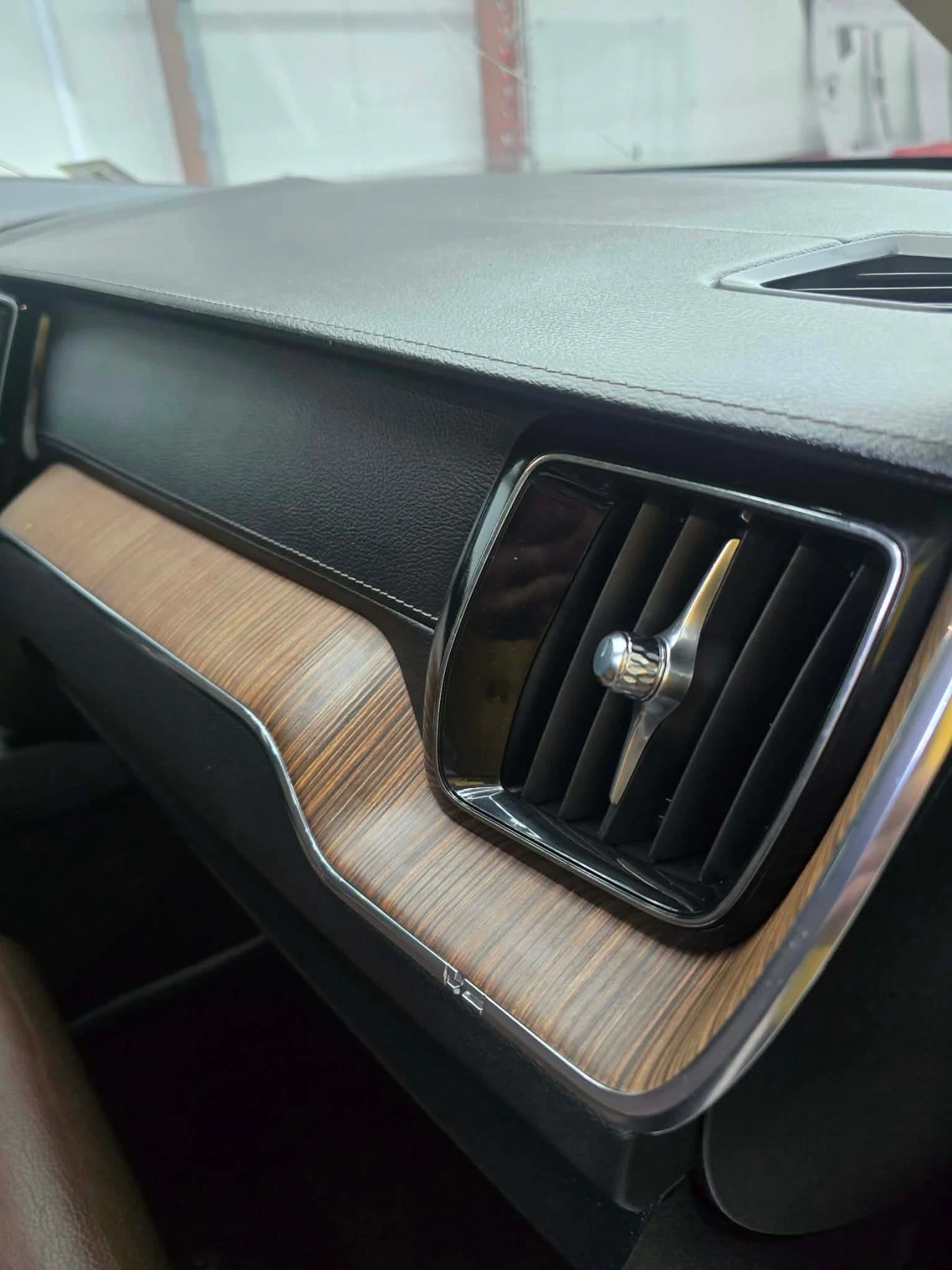 Volvo XC60 Inscription , снимка 13 - Автомобили и джипове - 55730459