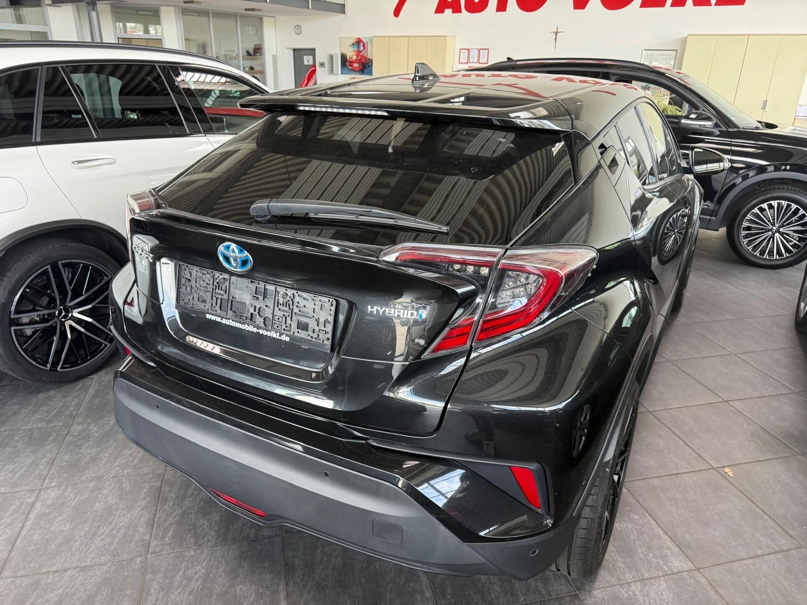 Toyota C-HR 1.8 Hybrid Очакван внос!, снимка 3 - Автомобили и джипове - 55939846
