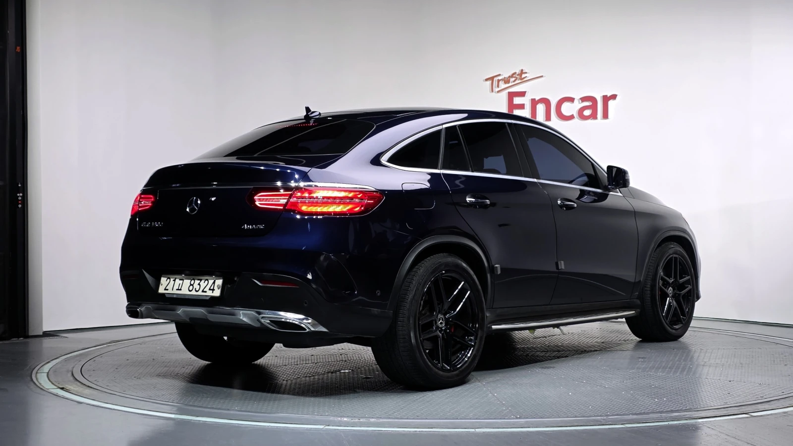 Mercedes-Benz GLE 350 4MATIC Coupé | 360  , снимка 2 - Автомобили и джипове - 56225761