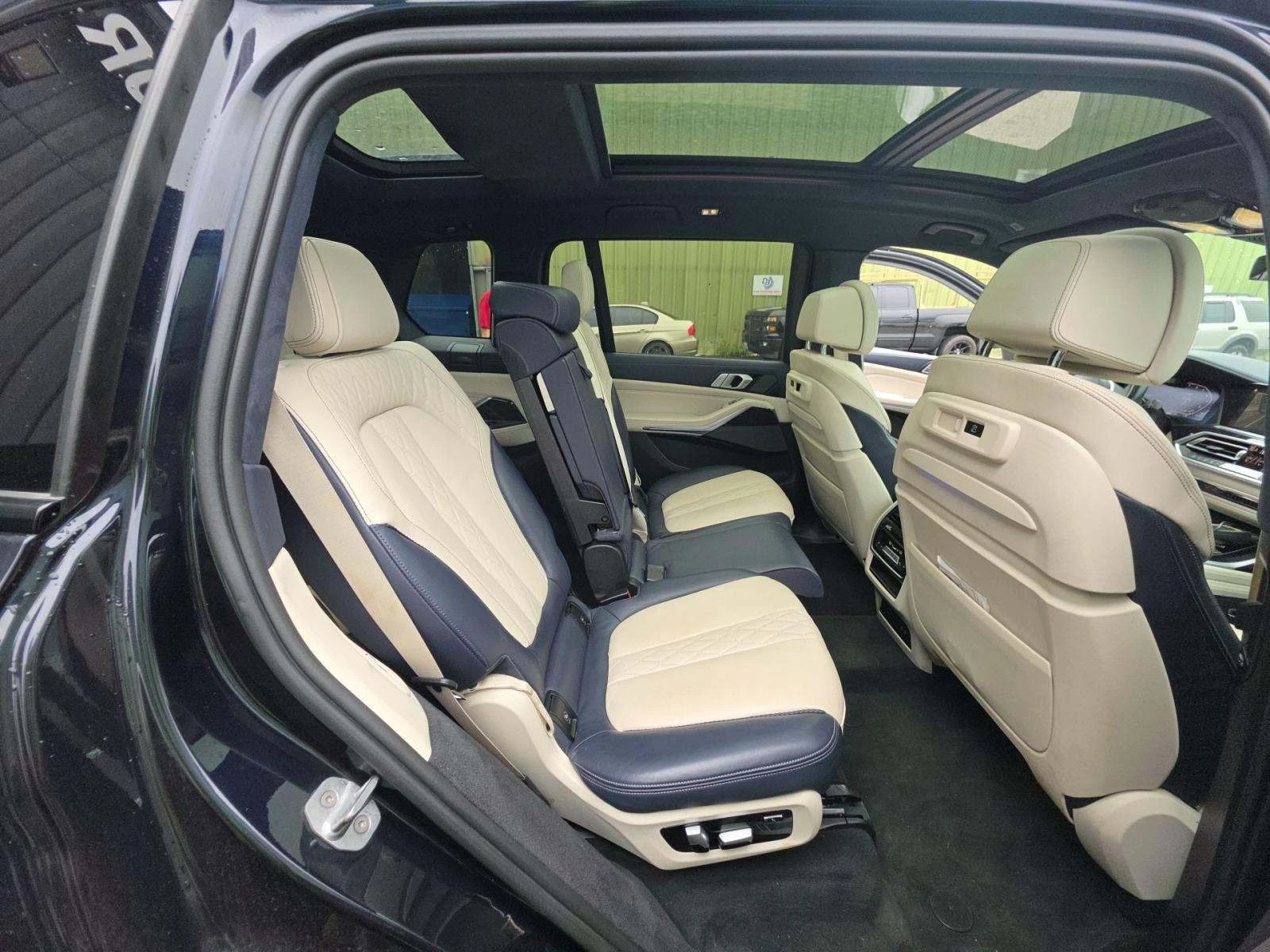 BMW X7 M* �����* 360* �����* HUD* H&K* DIS+ * SOFT* SKYLO | Mobile.bg � ����������� 12