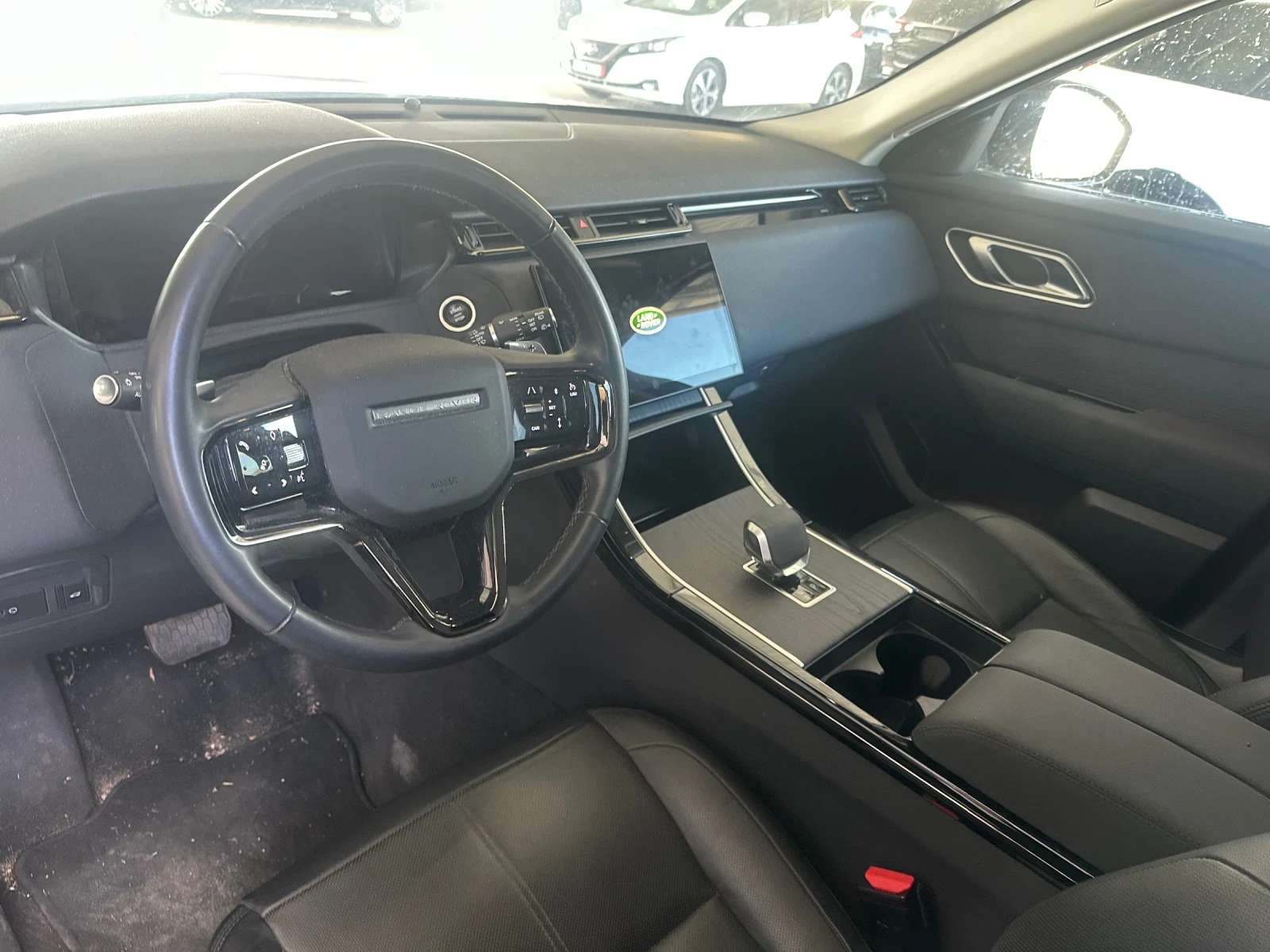 Land Rover Range Rover Velar 2.0D* 204ps* R-Dinamic* Distr* ����* �������� | Mobile.bg � ����������� 2