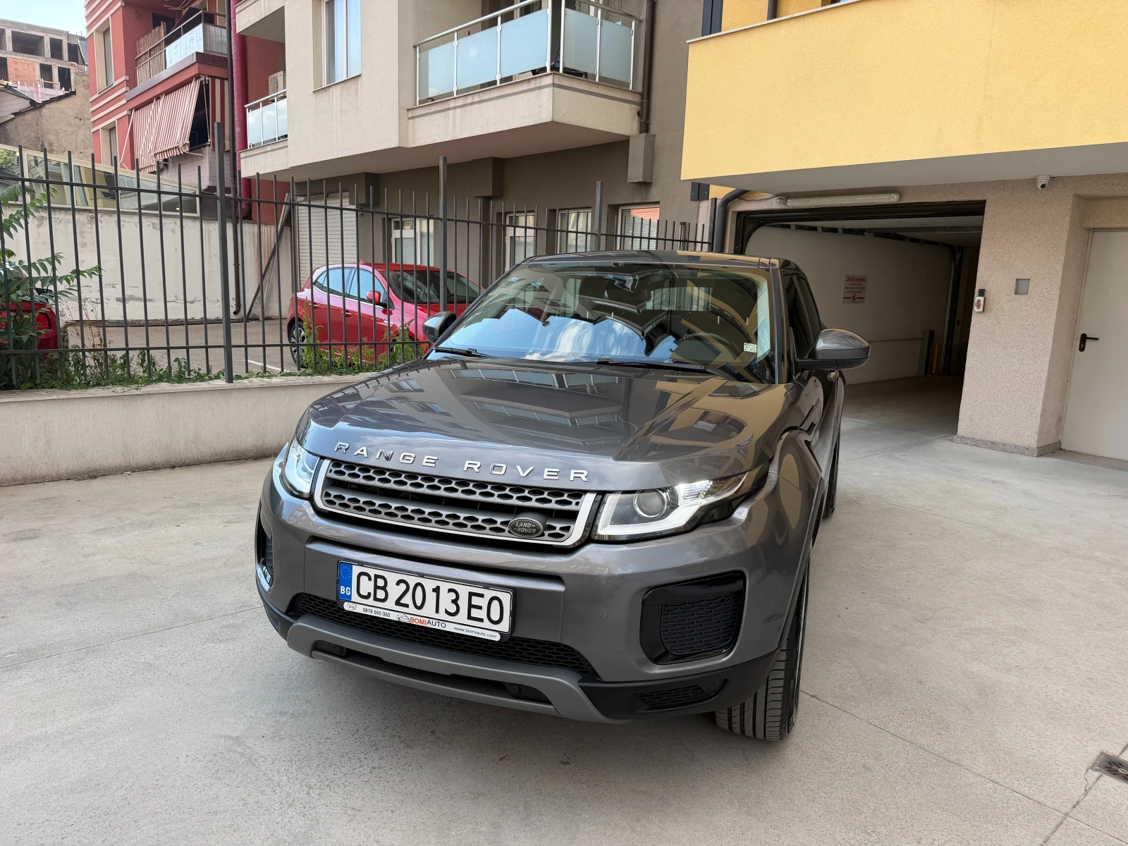 Land Rover Evoque, снимка 2 - Автомобили и джипове - 56707023