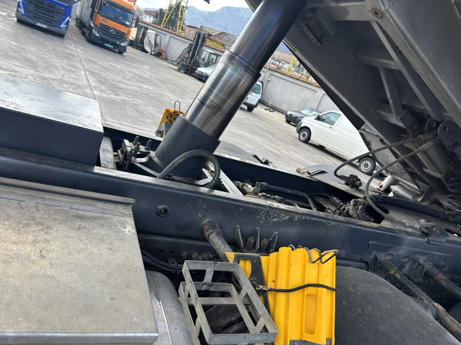 Mercedes-Benz Arocs 4- ,  | Mobile.bg   14