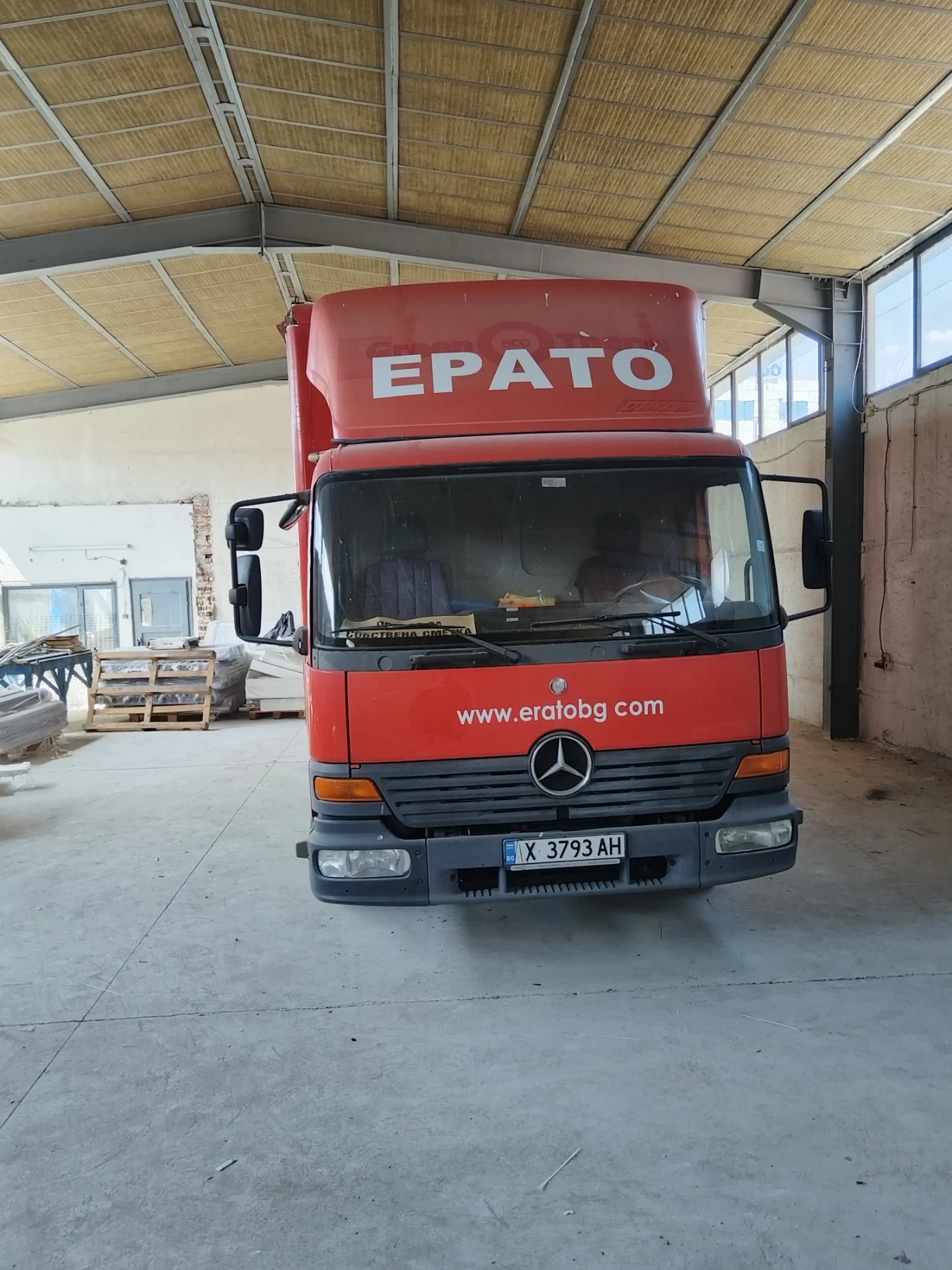 Mercedes-Benz 815  - изображение 2