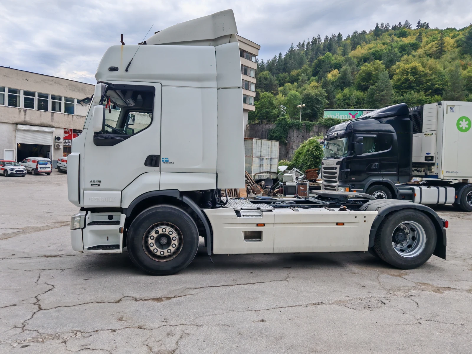 Renault Premium 450dxi - изображение 3