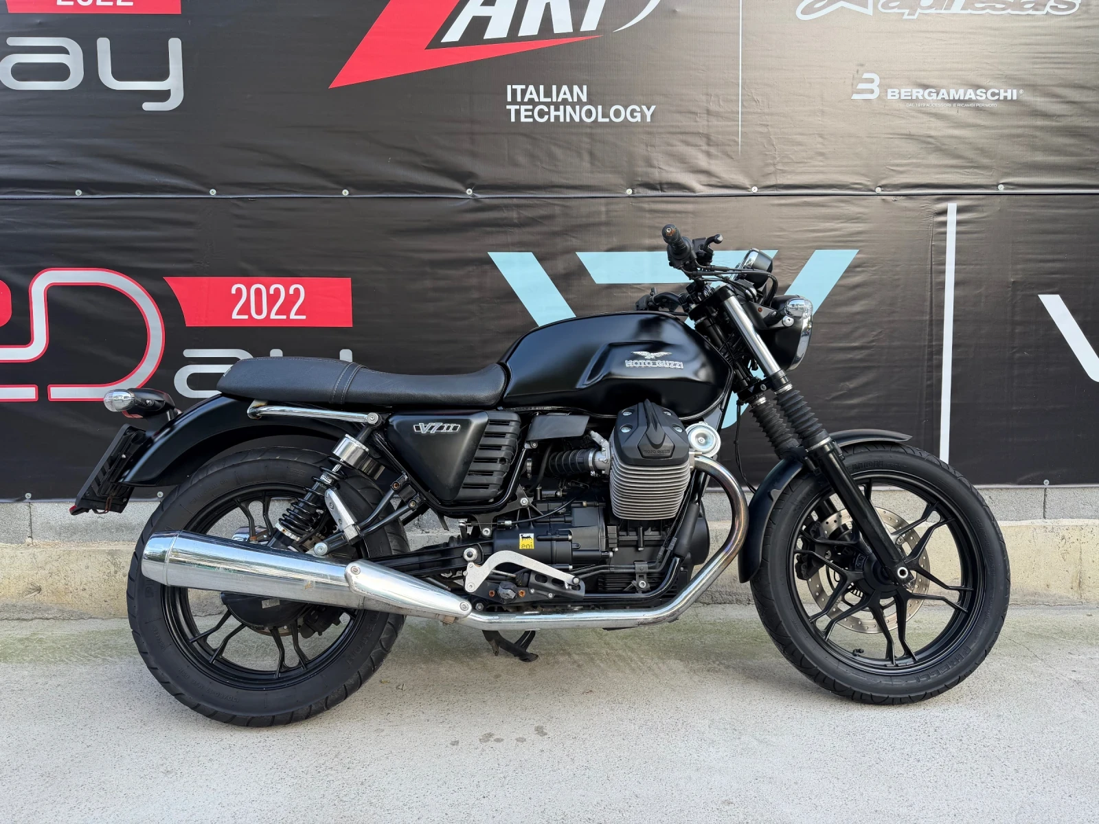 Moto Guzzi V 7-ABS-2016г - изображение 6