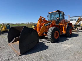 Челен товарач DOOSAN DL 350 ВИСОКО ИЗСИПВАЩА КОФА ЛИЗИНГ, снимка 3