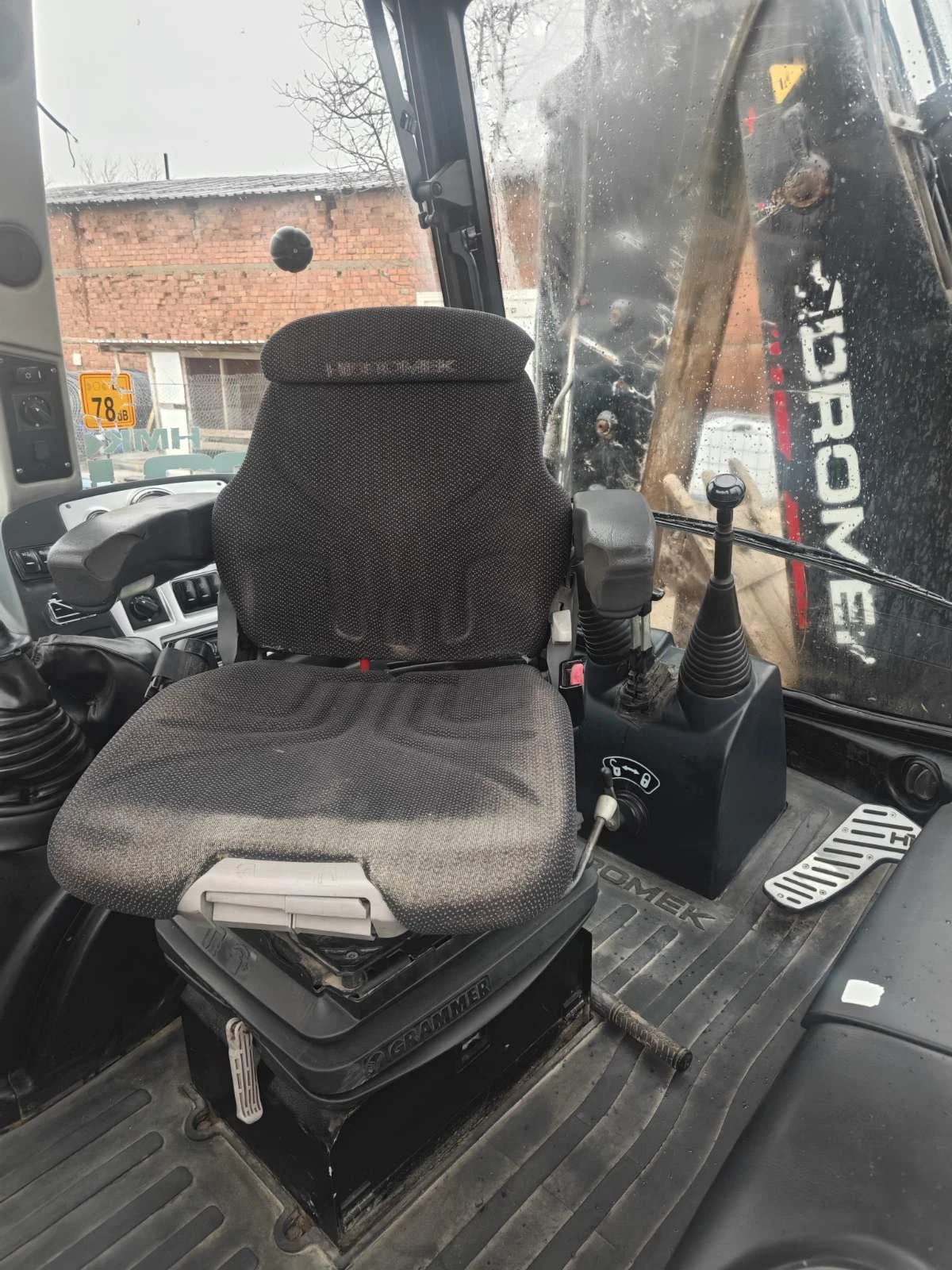 Багер Hidromek 102B, снимка 5 - Индустриална техника - 53814449