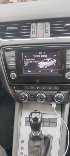 Skoda Octavia DSG 6, снимка 10